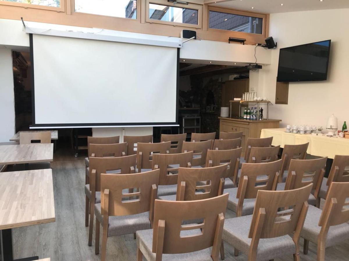 Triton Otel Köln Dış mekan fotoğraf